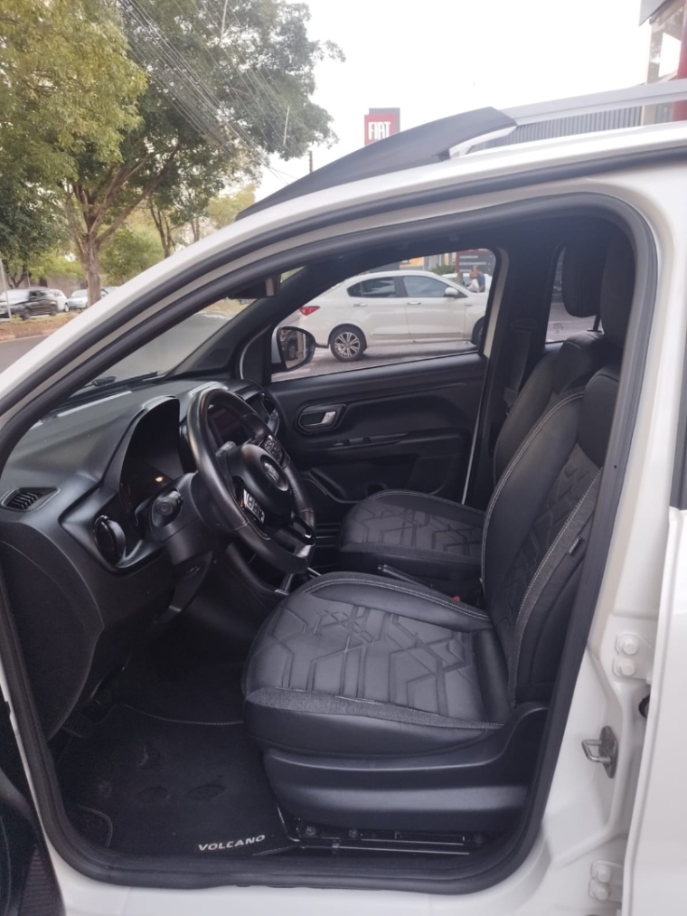 fiat strada 1.3 firefly flex volcano cd manual 4p automatico 2021 fiat strada 1.3 firefly flex volcano cd manual 4p automatico 2021