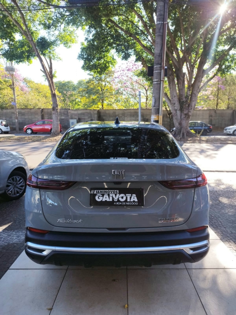 fiat fastback 1.0 turbo 200 flex impetus cvt 4p automatico 2023 fiat fastback 1.0 turbo 200 flex impetus cvt 4p automatico 2023