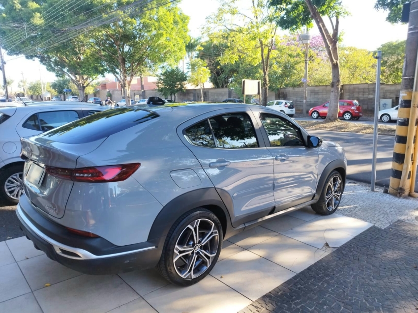 fiat fastback 1.0 turbo 200 flex impetus cvt 4p automatico 2023 fiat fastback 1.0 turbo 200 flex impetus cvt 4p automatico 2023