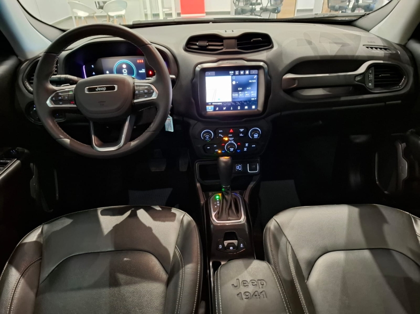 jeep renegade 1.3 t270 turbo flex longitude at6 2p automatico 2023 jeep renegade 1.3 t270 turbo flex longitude at6 2p automatico 2023
