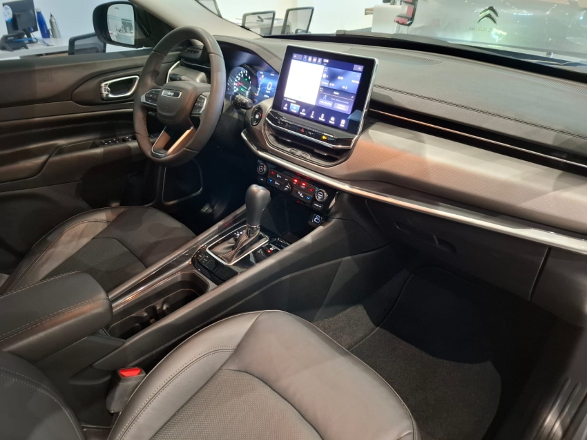 jeep compass 1.3 t270 turbo flex longitude at6 4p automatico 2022 jeep compass 1.3 t270 turbo flex longitude at6 4p automatico 2022