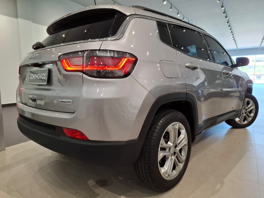 jeep compass 1.3 t270 turbo flex longitude at6 4p automatico 2022 jeep compass 1.3 t270 turbo flex longitude at6 4p automatico 2022