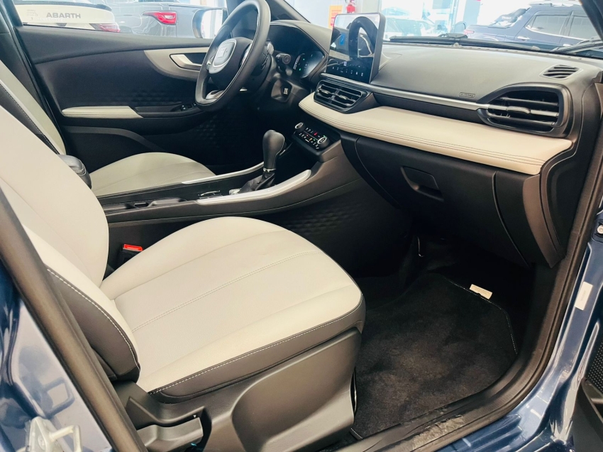 fiat fastback 1.0 turbo 200 impetus hybrid cvt hibrido 4p automatico 2025 fiat fastback 1.0 turbo 200 impetus hybrid cvt hibrido 4p automatico 2025