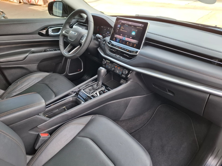 jeep compass 2.0 td350 turbo diesel limited at9 4p automatico 2023 jeep compass 2.0 td350 turbo diesel limited at9 4p automatico 2023
