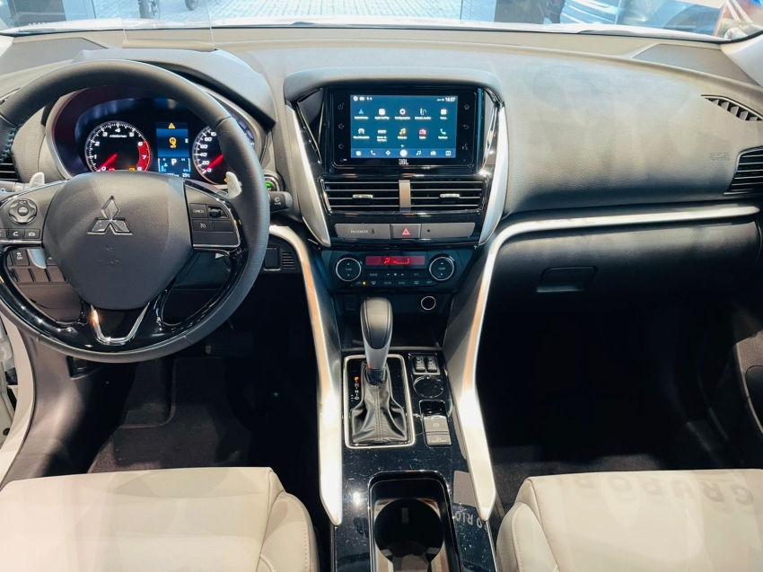 mitsubishi eclipse cross 1.5 mivec turbo gasolina hpe cvt 4p automatico 2025 mitsubishi eclipse cross 1.5 mivec turbo gasolina hpe cvt 4p automatico 2025