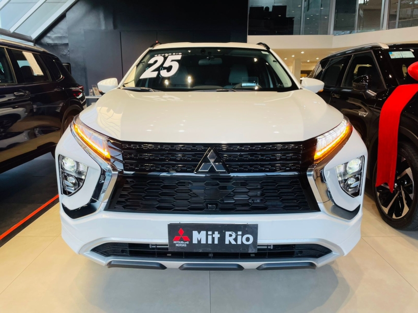 mitsubishi eclipse cross 1.5 mivec turbo gasolina hpe cvt 4p automatico 2025 mitsubishi eclipse cross 1.5 mivec turbo gasolina hpe cvt 4p automatico 2025