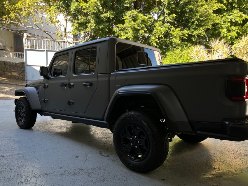 jeep gladiator 3.6 v6 gasolina rubicon 4p 4x4 at8 automatico 2023 jeep gladiator 3.6 v6 gasolina rubicon 4p 4x4 at8 automatico 2023