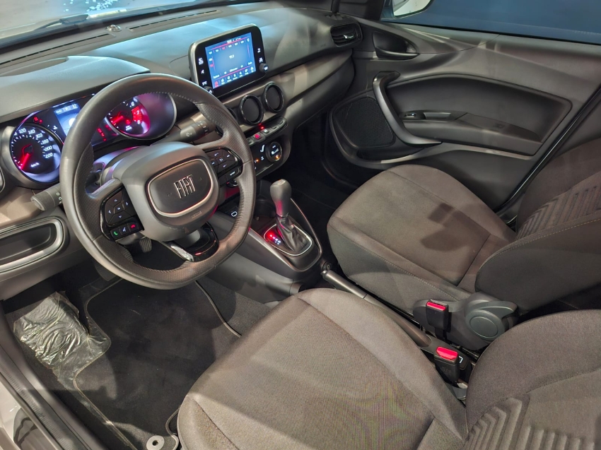 fiat cronos 1.3 flex drive s-design automatico 4p 2024 fiat cronos 1.3 flex drive s-design automatico 4p 2024