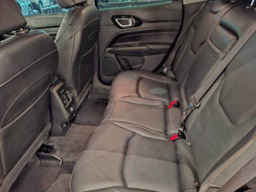 jeep compass 1.3 t270 turbo flex limited at6 4p automatico 2023 jeep compass 1.3 t270 turbo flex limited at6 4p automatico 2023