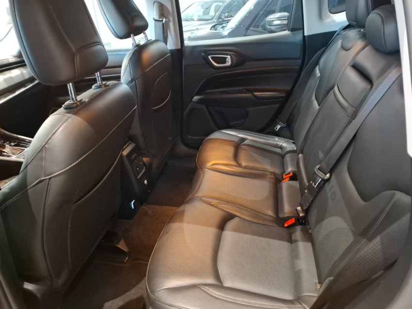 jeep compass 1.3 t270 turbo flex longitude at6 4p automatico 2022