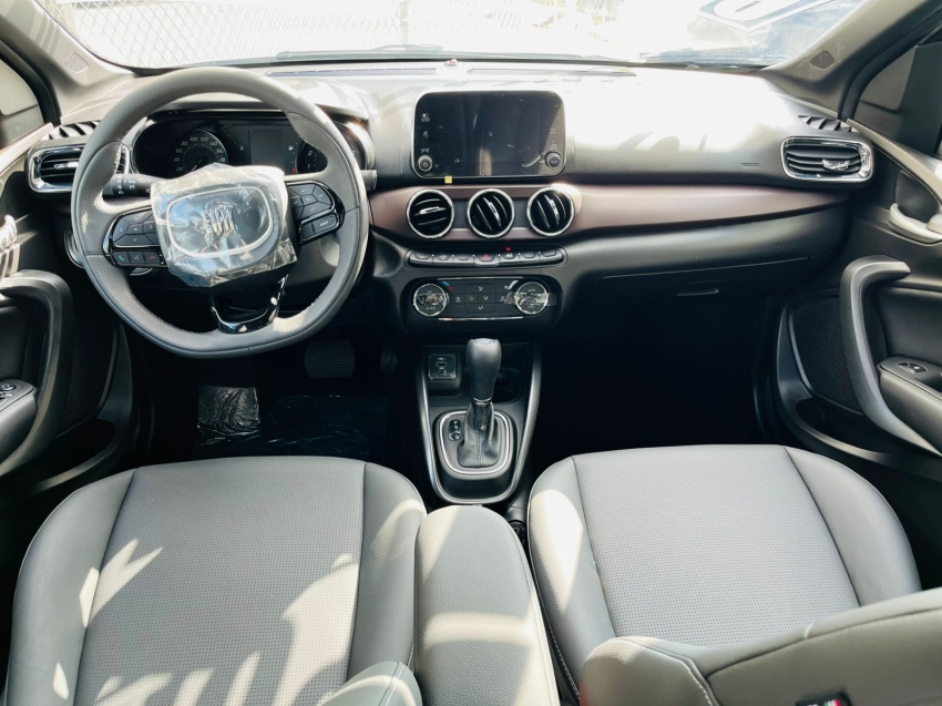 fiat cronos 1.3 firefly flex precision cvt 4p automatico 2025