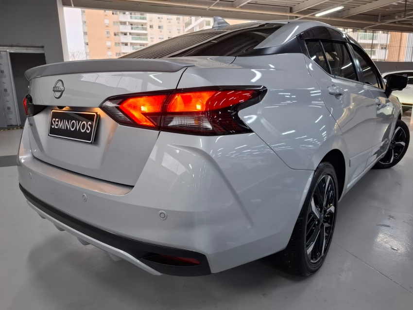 nissan versa 1.6 16v flex exclusive xtronic 4p automatico 2024