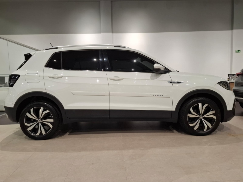 volkswagen t-cross 1.4 250 tsi total flex highline automatico 4p 2021