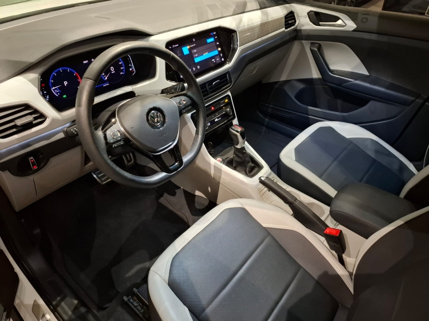 volkswagen t-cross 1.4 250 tsi total flex highline automatico 4p 2021