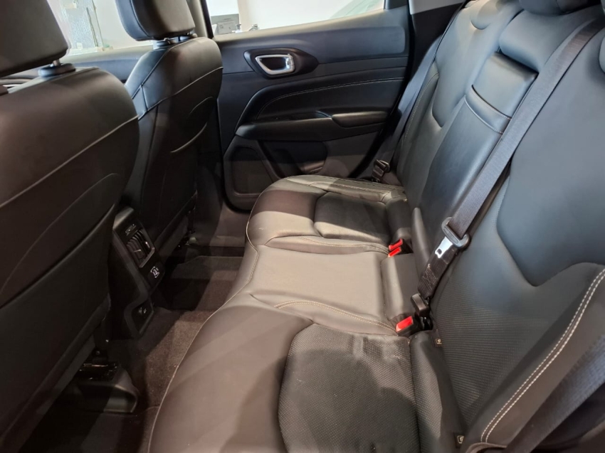 jeep compass 1.3 t270 turbo flex longitude at6 4p automatico 202310