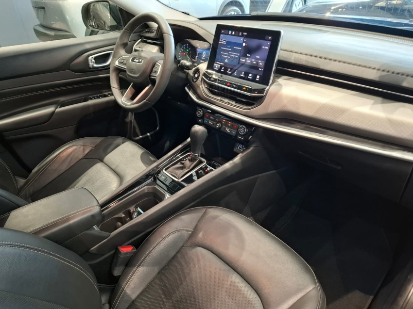 jeep compass 1.3 t270 turbo flex longitude at6 4p automatico 20239