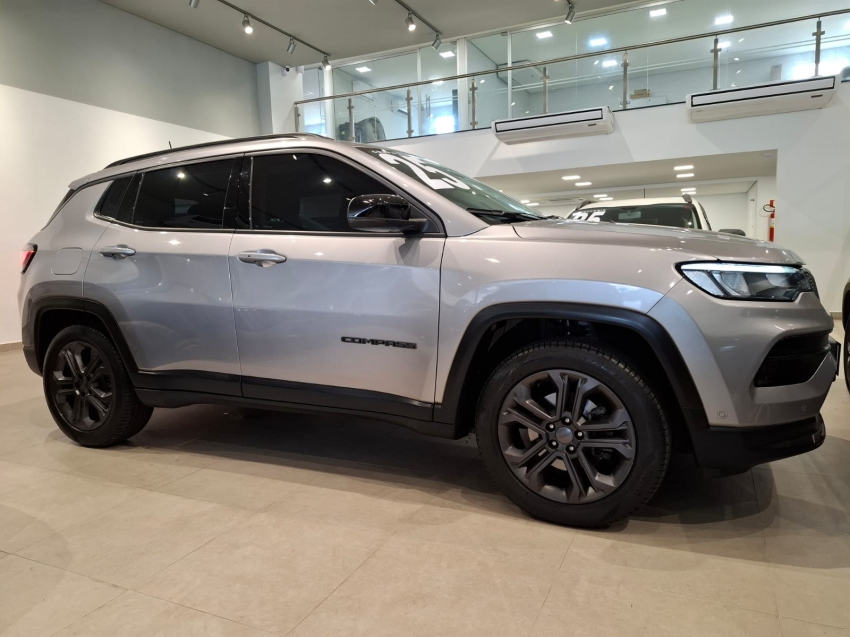 jeep compass 1.3 t270 turbo flex longitude at6 4p automatico 20251