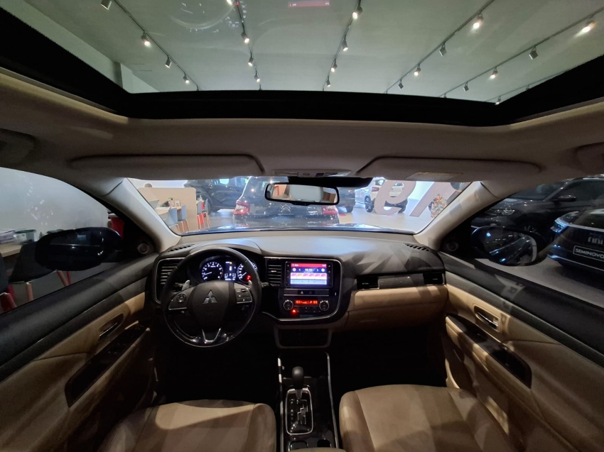mitsubishi outlander 3.0 mivec v6 gasolina hpe-s awd automatico 4p 20197