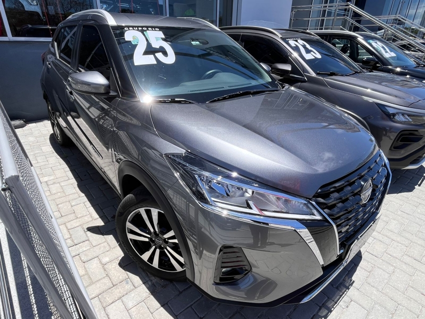 nissan kicks play 1.6 16v flexstart sense xtronic flex 4p automatico 2025