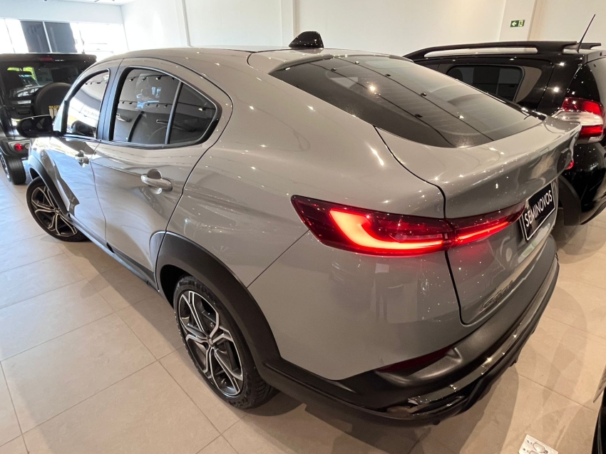 fiat fastback 1.0 turbo 200 flex impetus cvt 4p automatico 20242