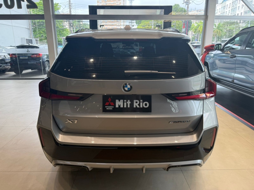 bmw x1 2.0 16v turbo gasolina sdrive20i m sport steptronic 4p automatico 20253