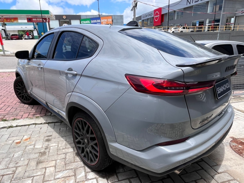 fiat fastback 1.3 turbo 270 flex abarth at6 4p automatico 20252