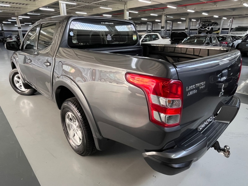 mitsubishi l200 triton 2.4 16v turbo diesel sport gls cd 4p 4x4 automatico 20203