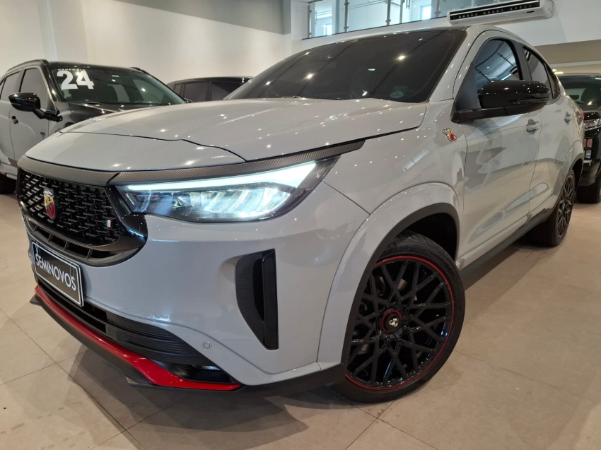 fiat fastback 1.3 turbo 270 flex abarth at6 4p automatico 20251