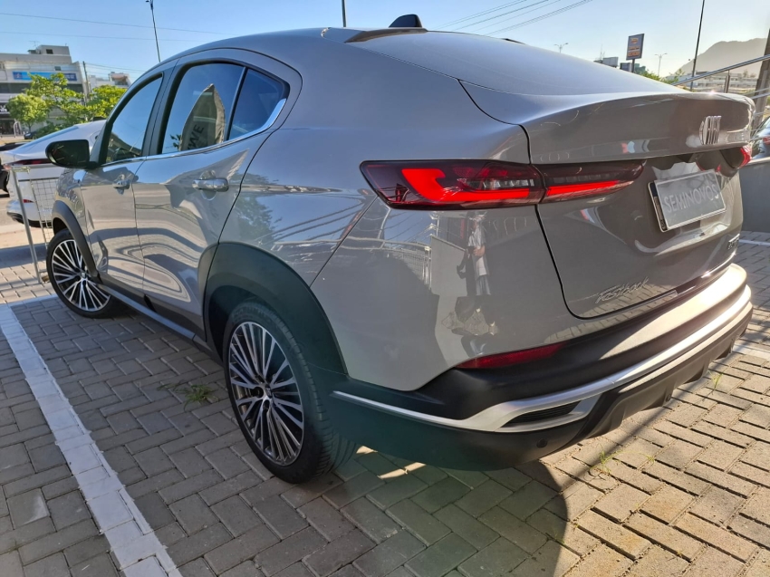 fiat fastback 1.3 turbo 270 flex limited edition at6 4p automatico 20244