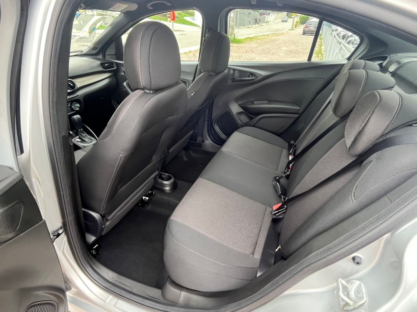 fiat cronos 1.3 flex drive s-design automatico 4p 202510