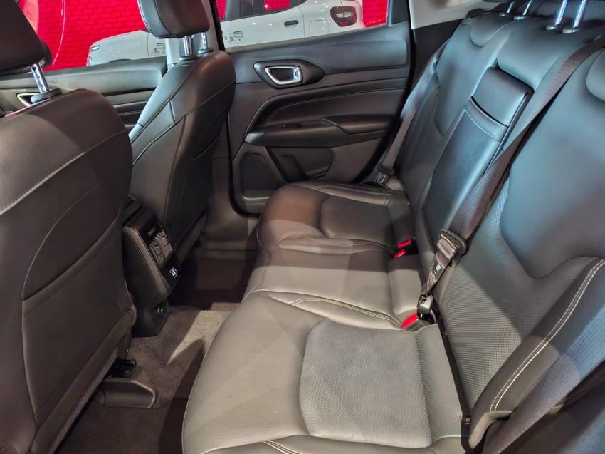 jeep compass 1.3 t270 turbo flex longitude at6 4p automatico 20237