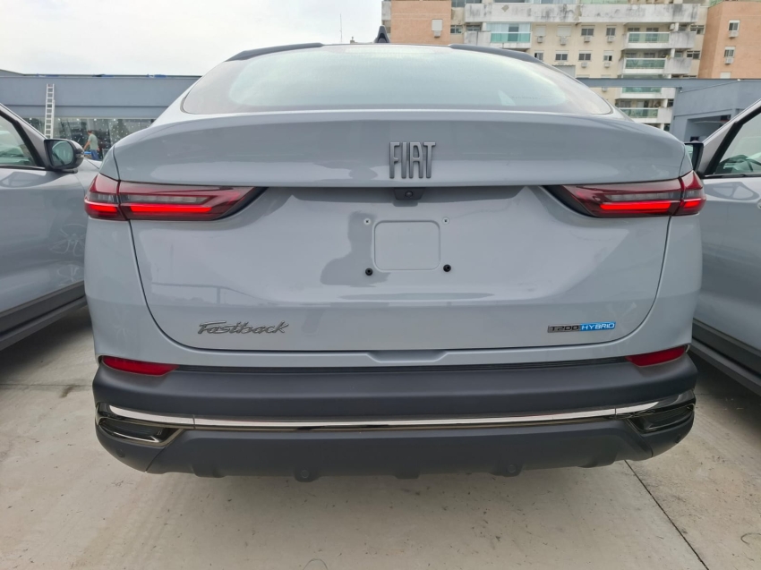 fiat fastback 1.0 turbo 200 hybrid impetus cvt hibrido 4p automatico 20255