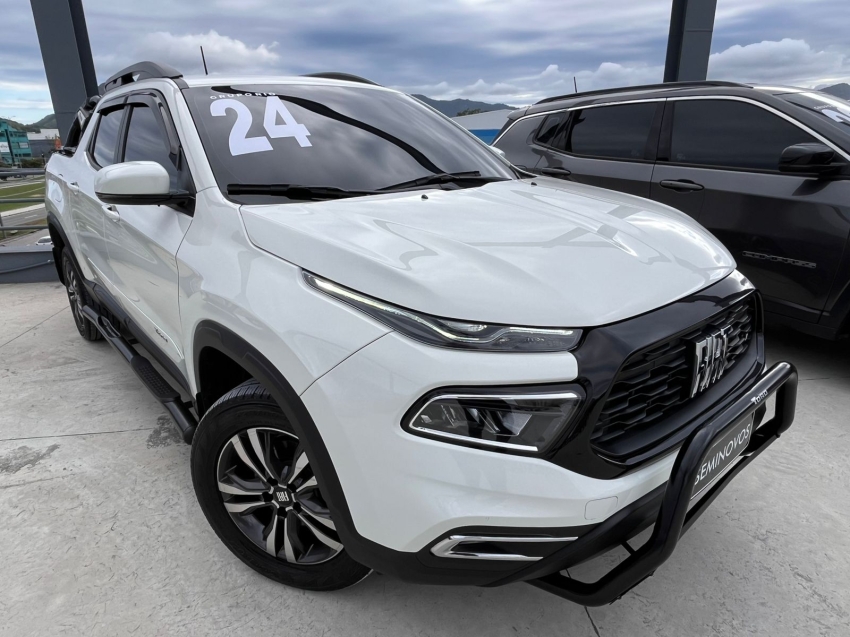 fiat toro 1.3 turbo 270 flex freedom at6 4p automatico 2024