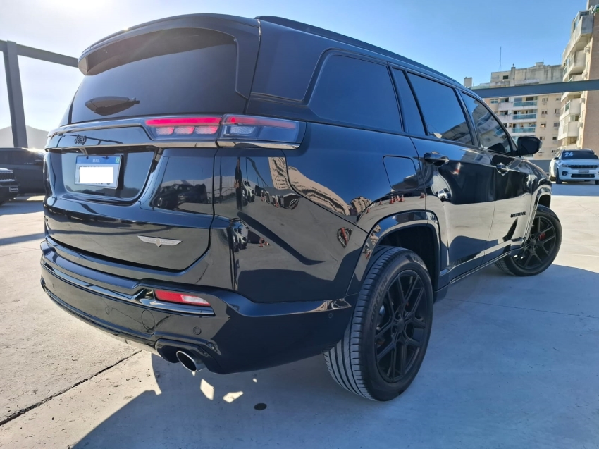 jeep commander 2.0 hurricane 4 turbo gasolina blackhawk at9 4p automatico 20251