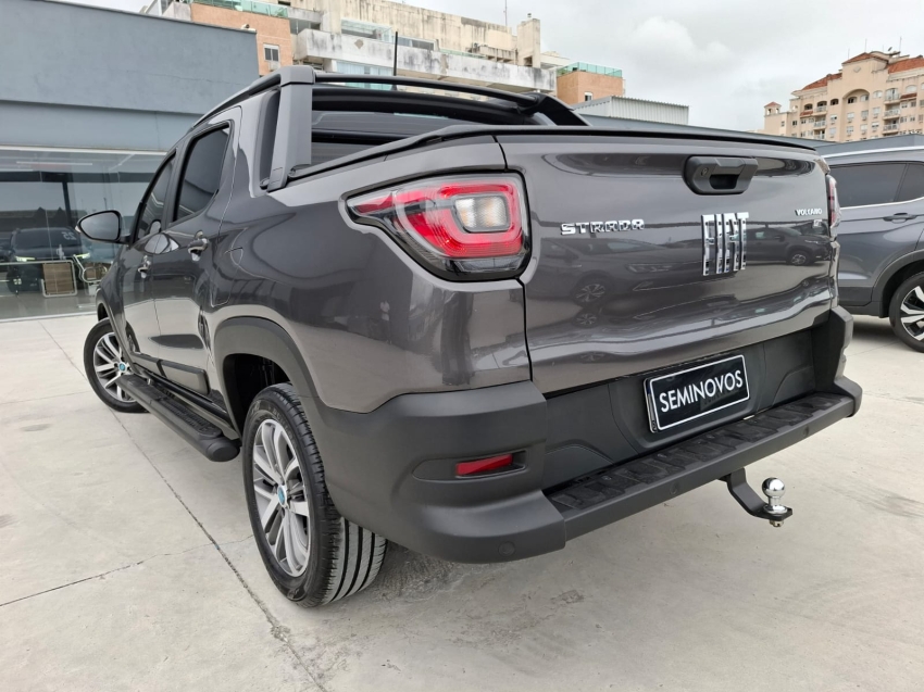 fiat strada 1.3 firefly flex volcano cd cvt 4p automatico 20252