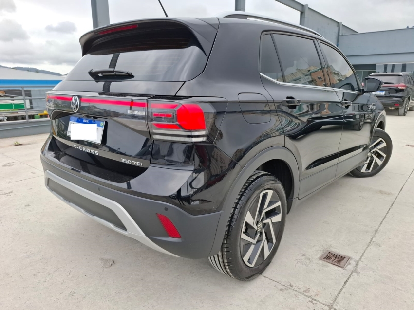 volkswagen t-cross 1.4 250 tsi total flex highline automatico 4p 20254