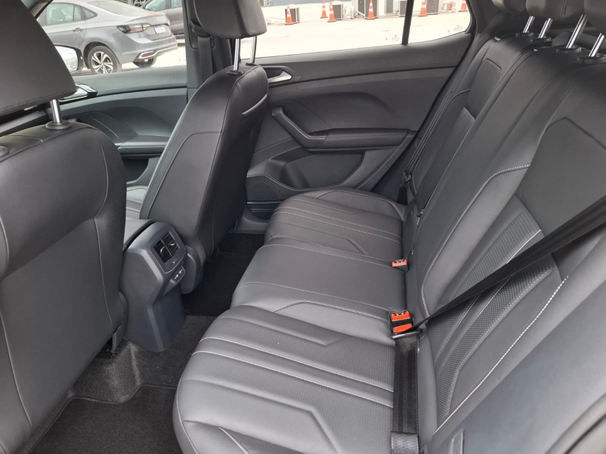 volkswagen t-cross 1.4 250 tsi total flex highline automatico 4p 20259