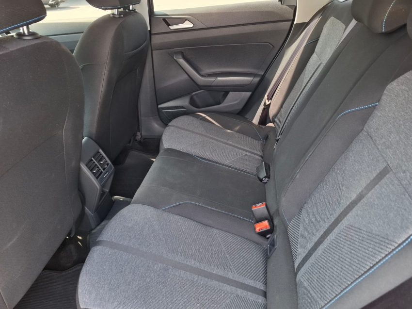 volkswagen nivus 1.0 200 tsi total flex comfortline automatico 4p 202610