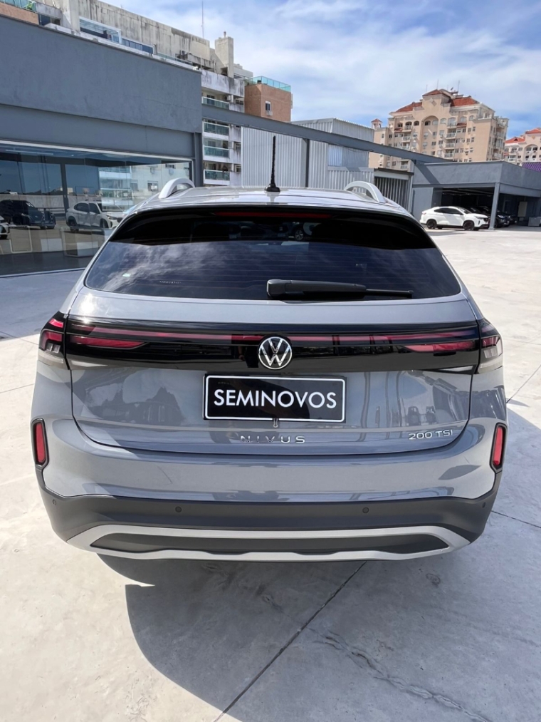 volkswagen nivus 1.0 200 tsi total flex highline automatico 4p 20262