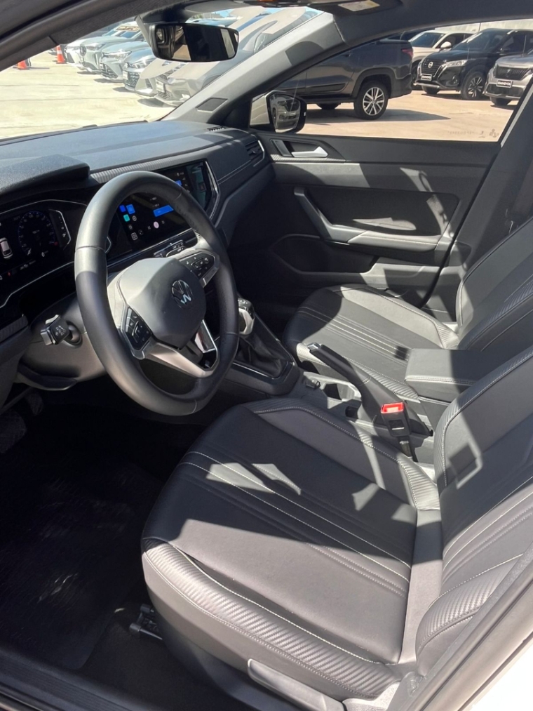 volkswagen nivus 1.0 200 tsi total flex highline automatico 4p 20255