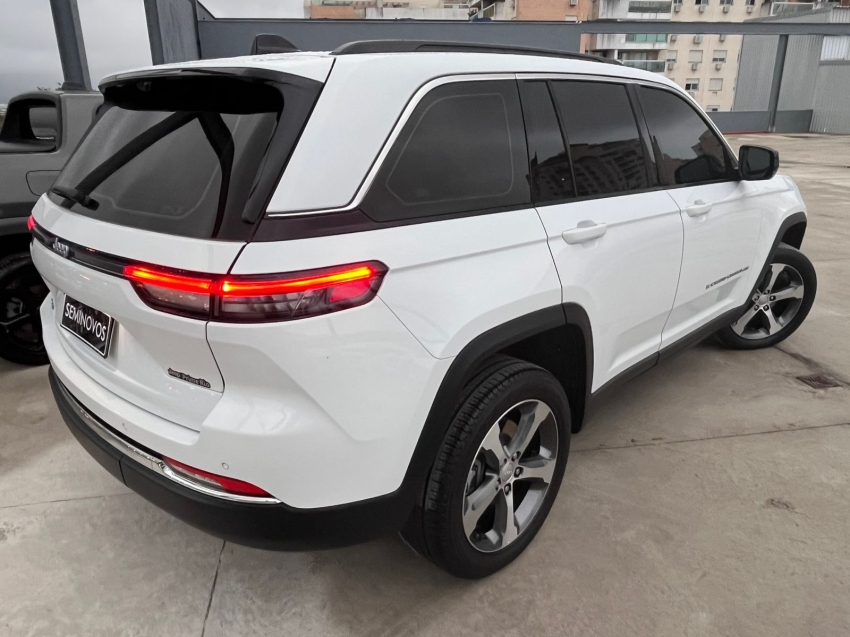 jeep grand cherokee 2.0 turbo hibrido 4xe at8 4p automatico 20241