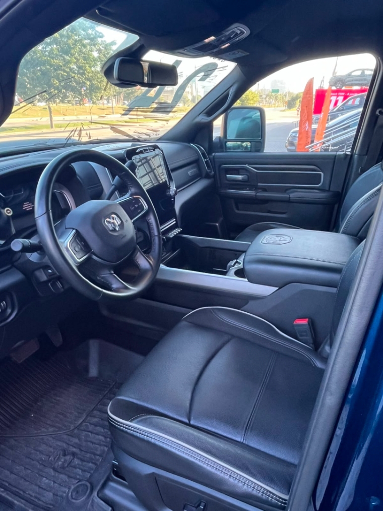 ram 2500 6.7 i6 turbo diesel laramie night edition cd 4x4 automatico 4p 20245