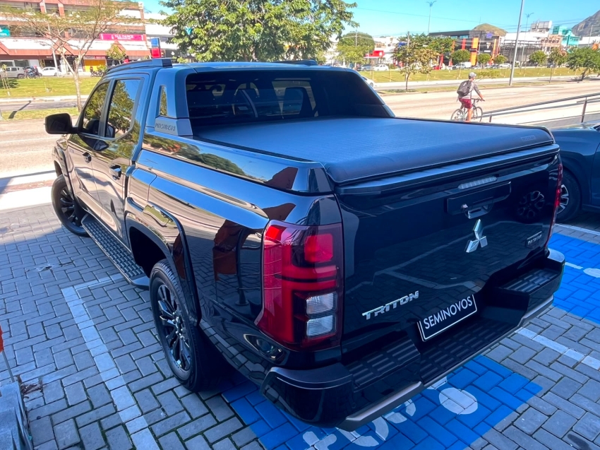 mitsubishi triton 2.4 biturbo diesel cd katana 4x4 automatico 4p 20262
