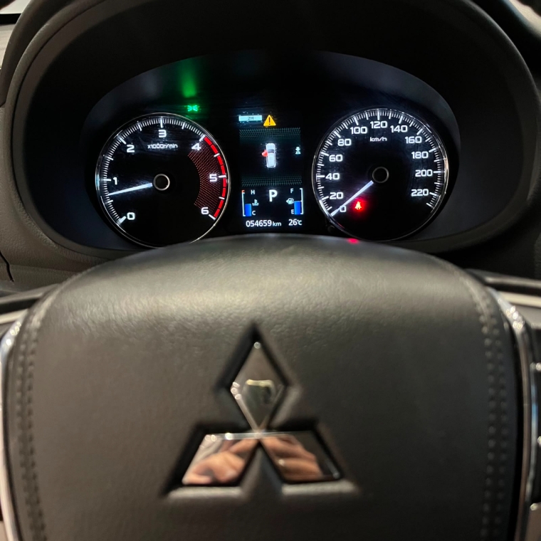 mitsubishi pajero sport 2.4 16v mivec turbo diesel hpe awd automatico 4p 202113