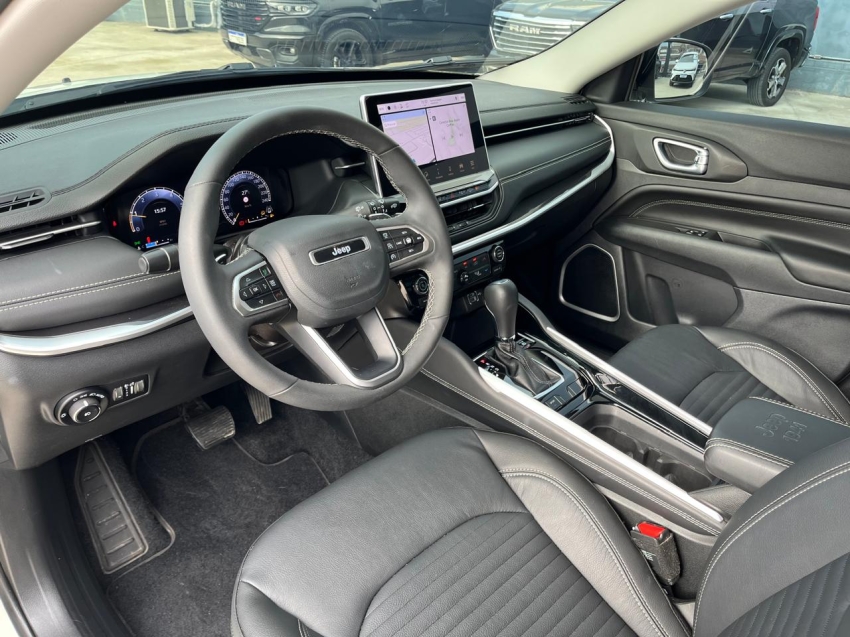 jeep commander 1.3 t270 turbo flex longitude at6 4p automatico 20264