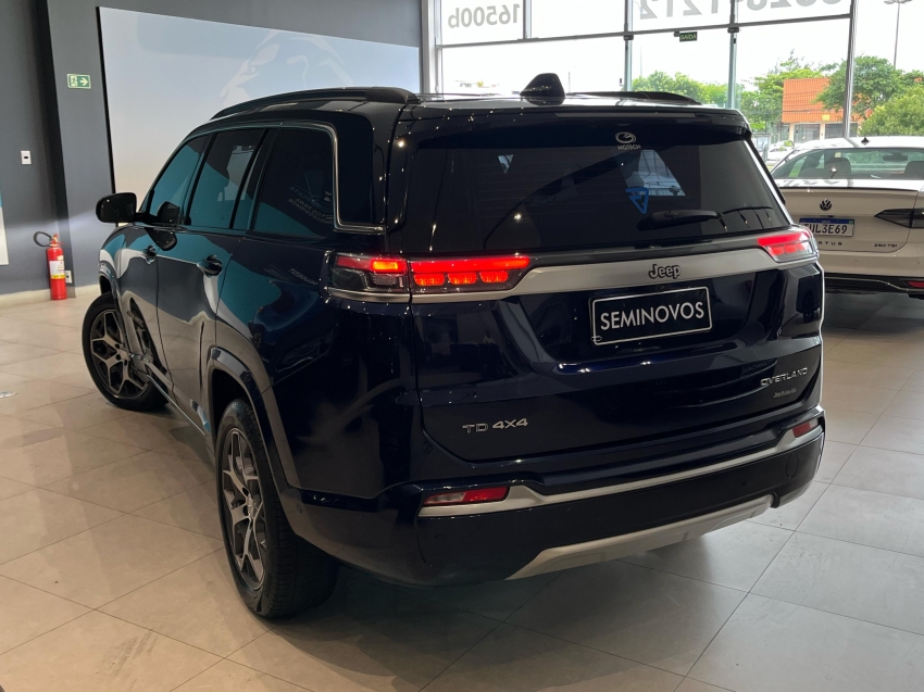 jeep commander 2.0 td380 turbo diesel overland at9 4p automatico 20223