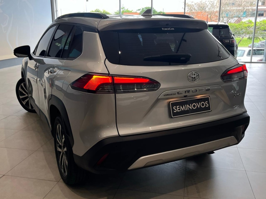 toyota corolla cross 2.0 vvt-ie flex xre direct shift 4p automatico 20233