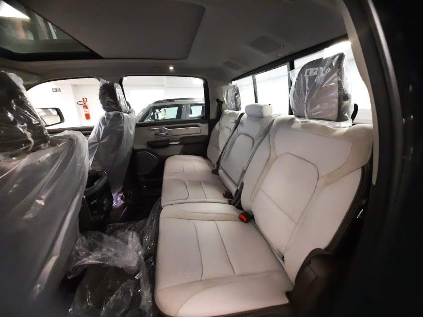 ram 1500 3.0 hurricane 6 biturbo gasolina laramie cd 4x4 automatico 2025 ram 1500 3.0 hurricane 6 biturbo gasolina laramie cd 4x4 automatico 2025