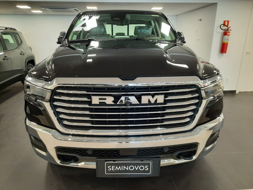 ram 1500 3.0 hurricane 6 biturbo gasolina laramie cd 4x4 automatico 2025 ram 1500 3.0 hurricane 6 biturbo gasolina laramie cd 4x4 automatico 2025