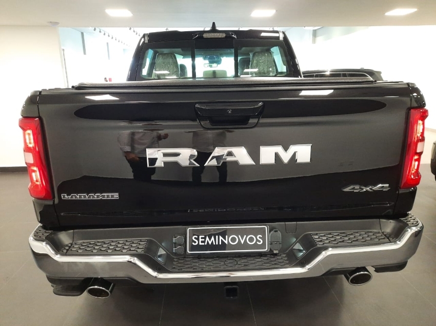 ram 1500 3.0 hurricane 6 biturbo gasolina laramie cd 4x4 automatico 2025 ram 1500 3.0 hurricane 6 biturbo gasolina laramie cd 4x4 automatico 2025
